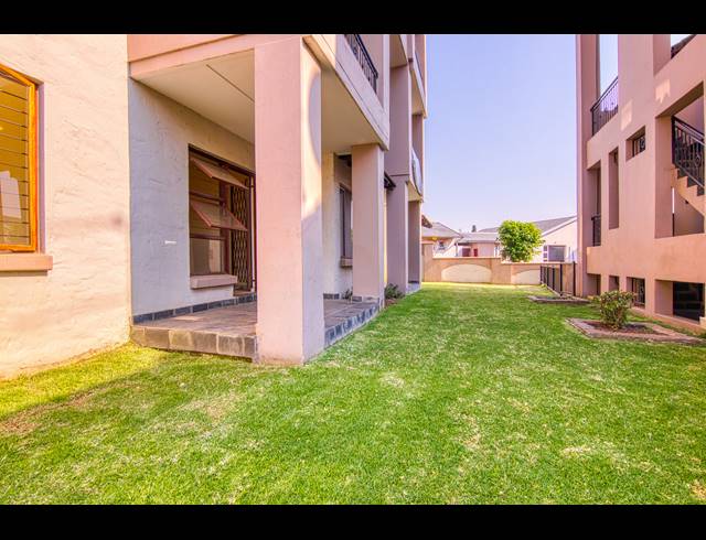 3 BEDROOM APARTMENT TO LET IN FERNDALE